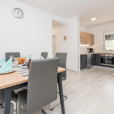 Апартаменты Bircic 1 By Interhome