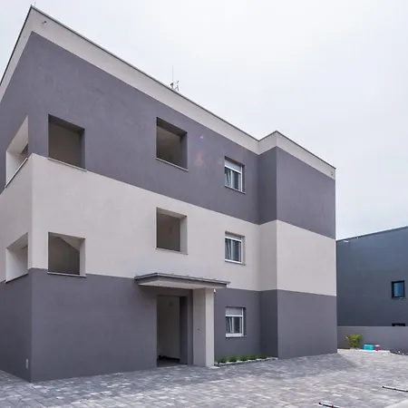 Bircic 1 By Interhome * Vir