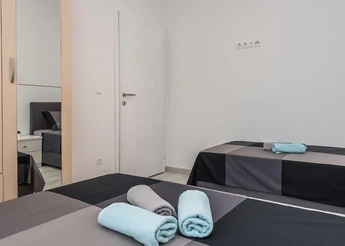 Bircic 1 By Interhome