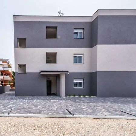 Bircic 1 By Interhome *