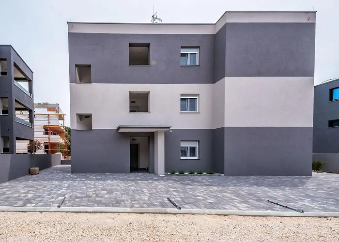 Bircic 1 By Interhome *